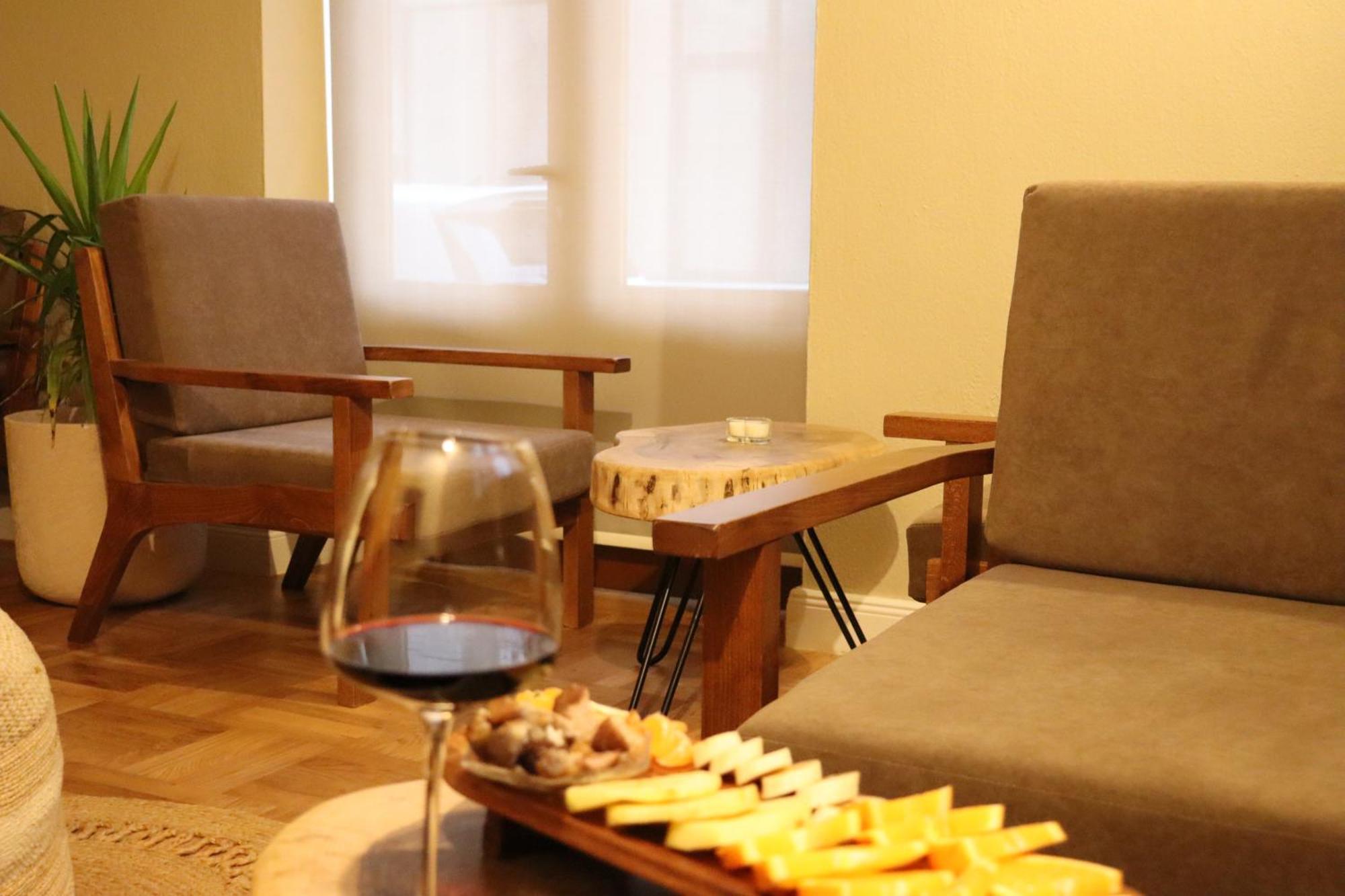 Velar Hotel Boutique Корча Экстерьер фото
